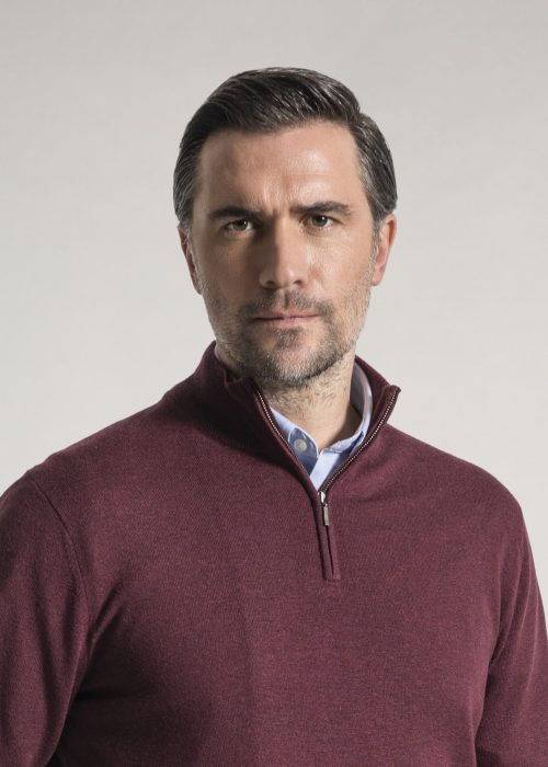 Roderick Charles merino quarter zip smart sweater in damson